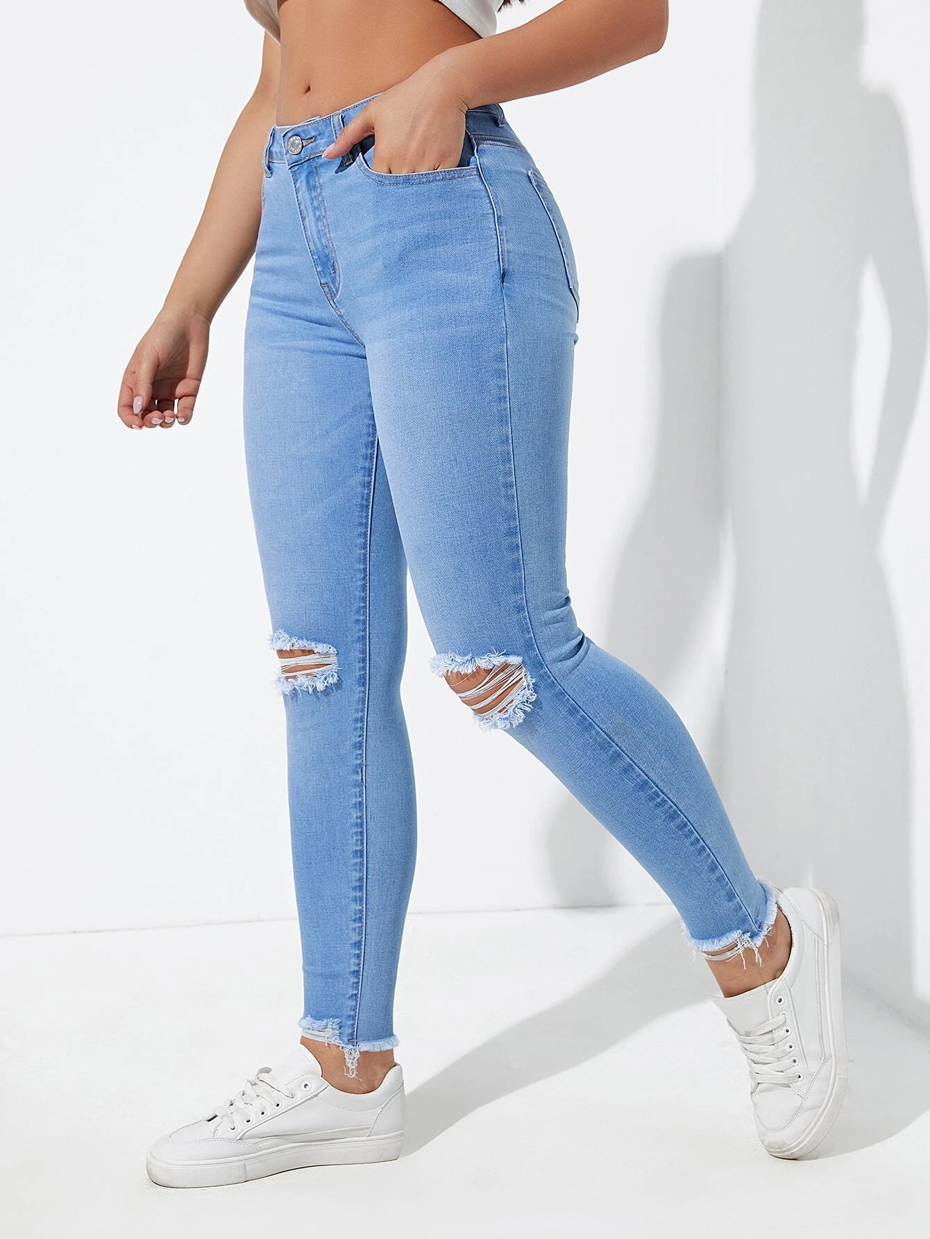 Essnce Ripped Raw Cut Skinny Jeans