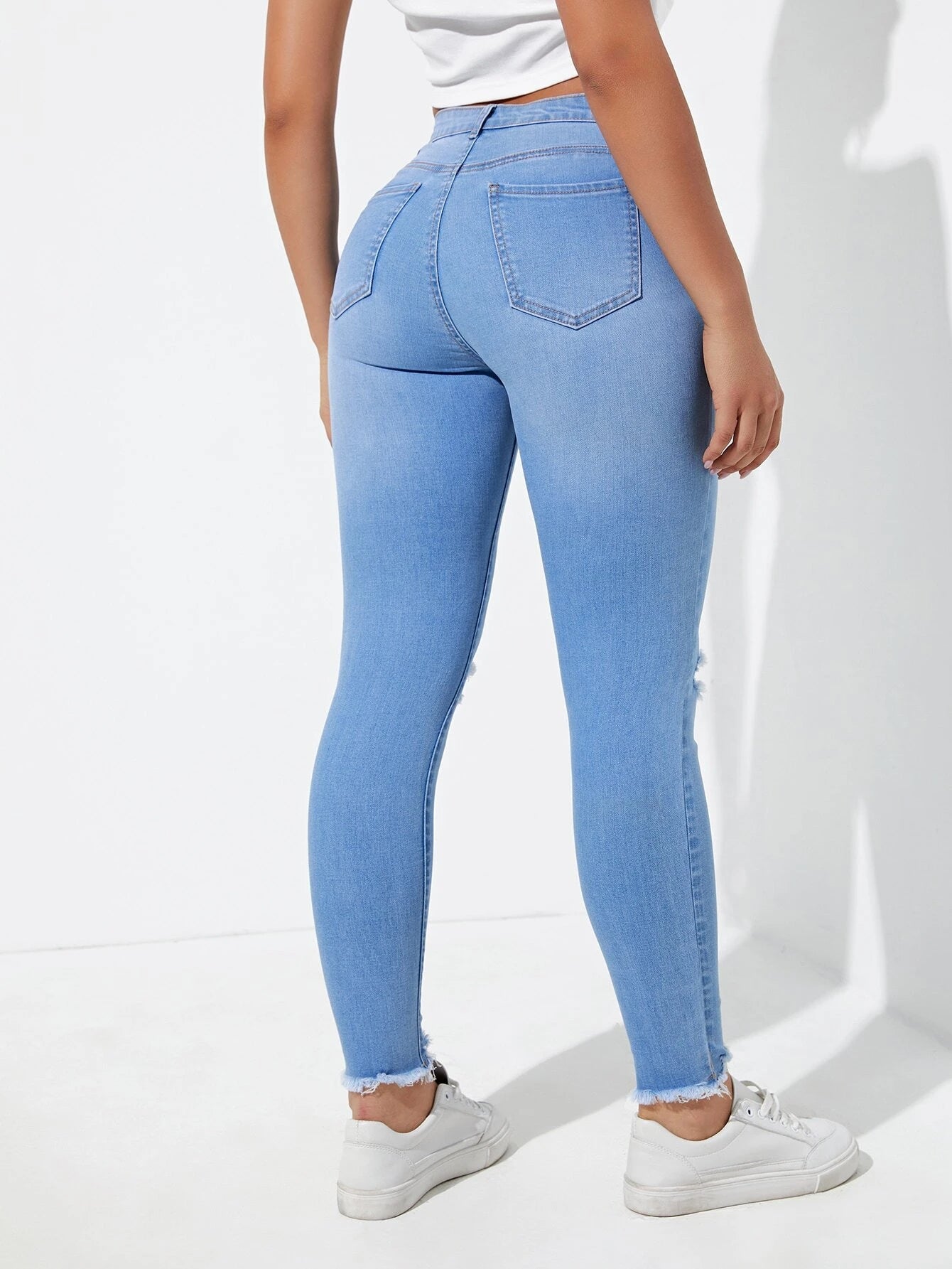 Essnce Ripped Raw Cut Skinny Jeans