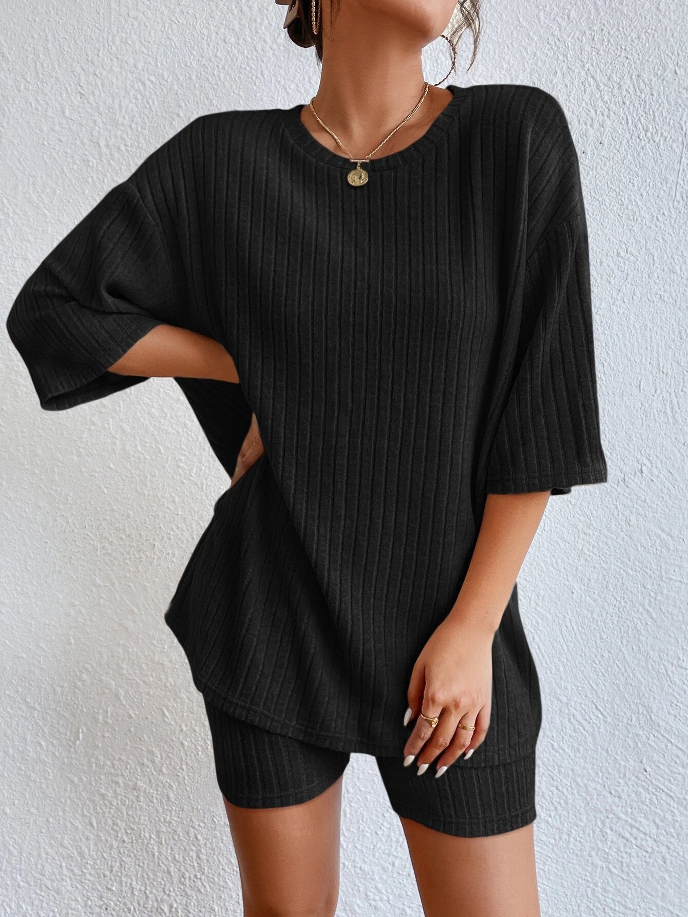 Essnce Drop Shoulder Ribbed Knit Tee & Biker Shorts