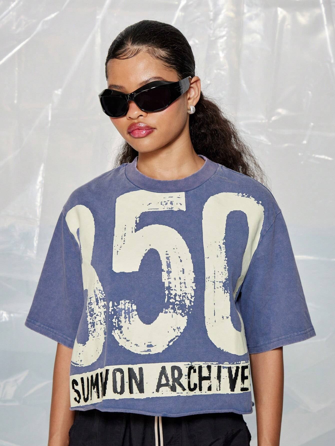 SUMWON WOMEN Street Washed Boxy Raw Edge Hem Tee with Large Graphic Print